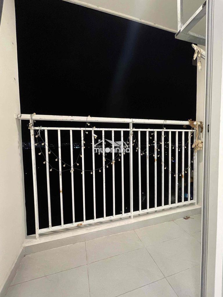 Bán căn góc 60m2 2pn 2wc bacol đông nam view sông như hình