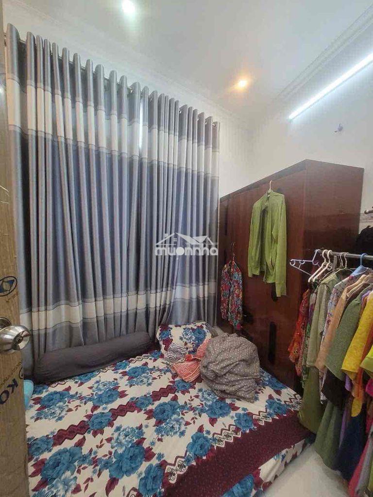 Nhà nguyên căn xóm chiếu - 2