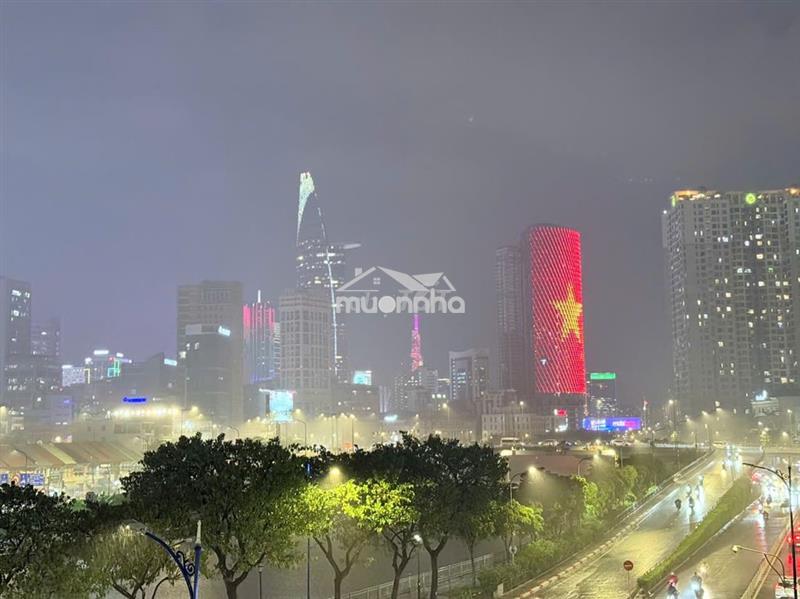 Cho thuê millennium 2pn 2wc, nội thất cơ bản, view trực diện sông