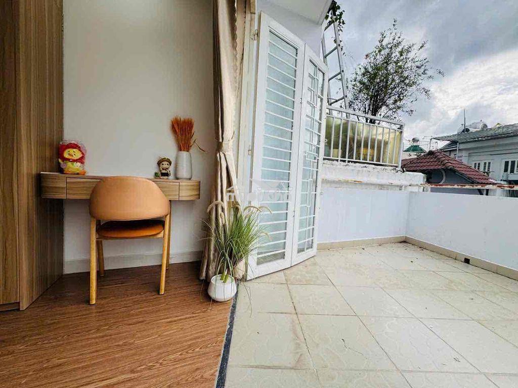 Cho thuê căn hộ 1pn 45m2 ban công thoáng - đường trần quang diệu q3 - 4