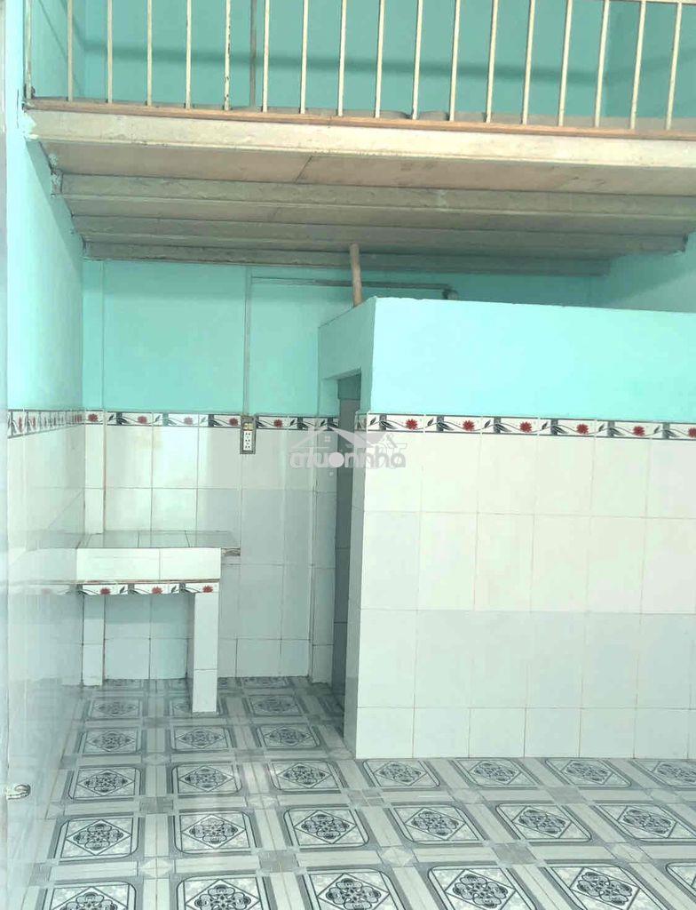 Phòng trọ có gác 12m2 đường hậu lân 2 - bà điểm - 3