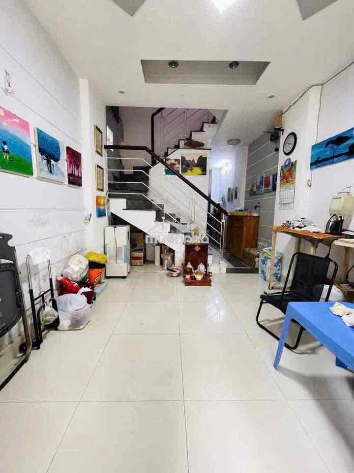 🏡 Nhà 3pn - trệt 2 lầu - dt: 3,5 x 10  🚘 thống nhất - lê đức thọ, gv