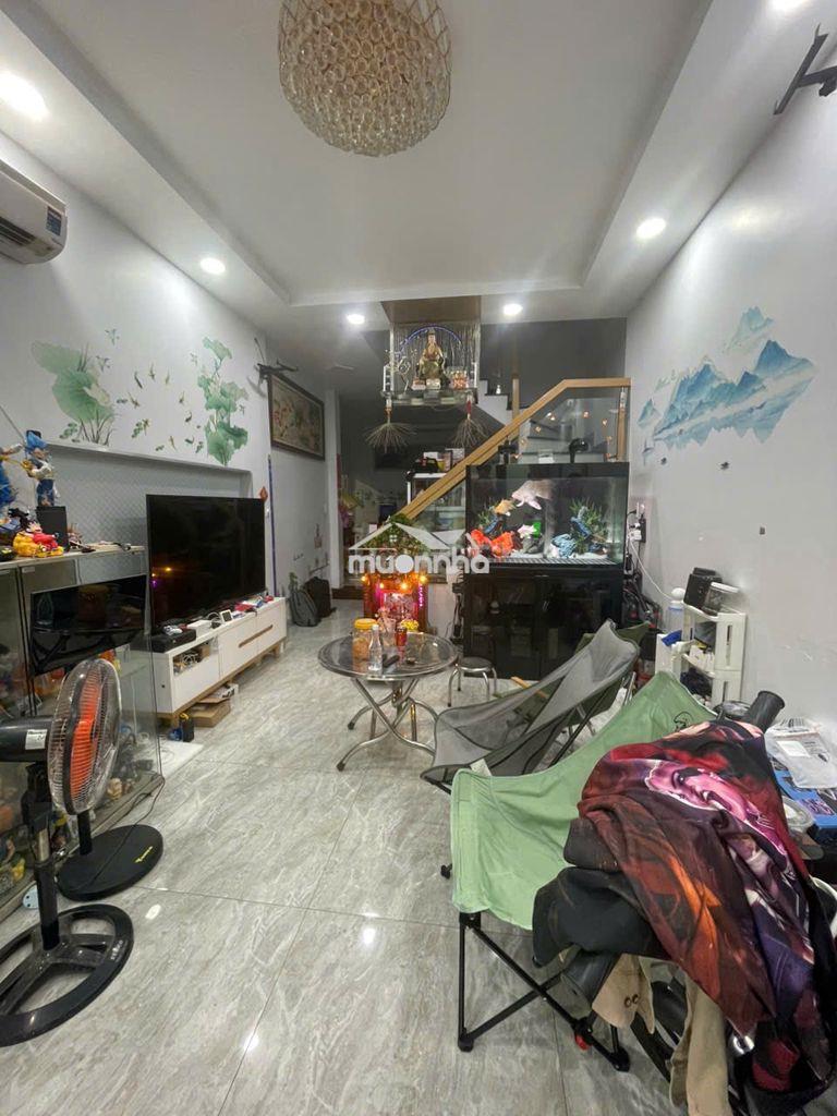 Nhà đẹp bà hom q6 btct 2 tầng, nở hậu tài lộc, chỉ 5.1 tỷ