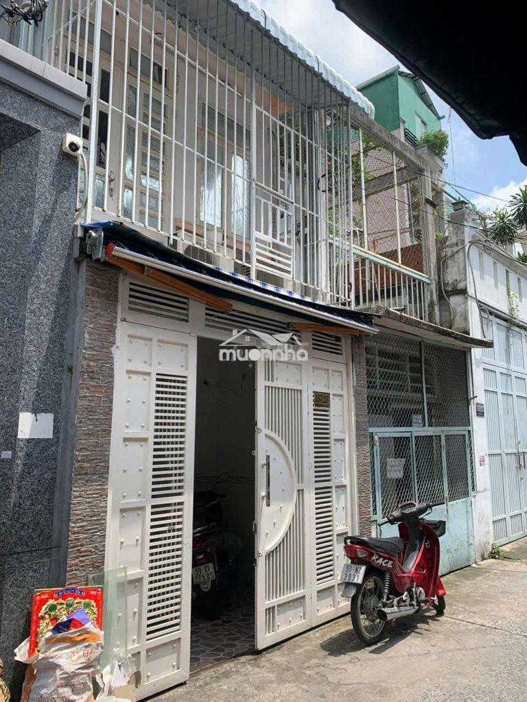 Nhà 1 trệt 2 lầu 3,5x13m 3 phòng hẻm mặt tiền 157 dương bá trạc