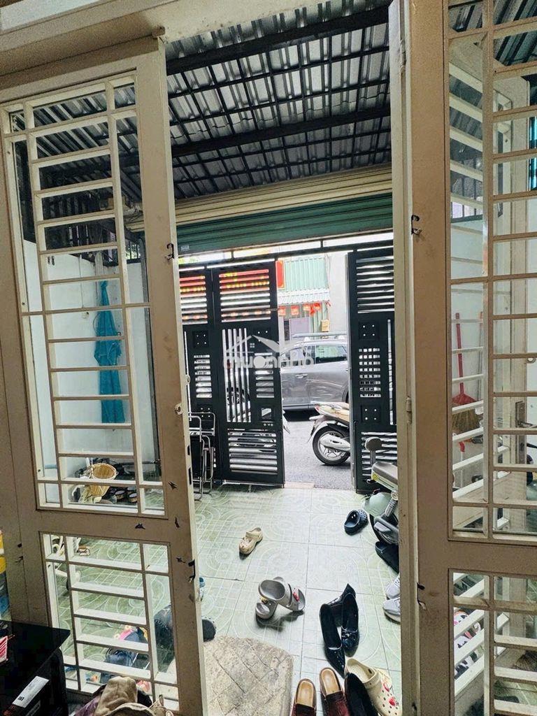 Hẻm xe tải-phan văn trị - gò vấp- emart phan văn trị-gần phạm văn đồng