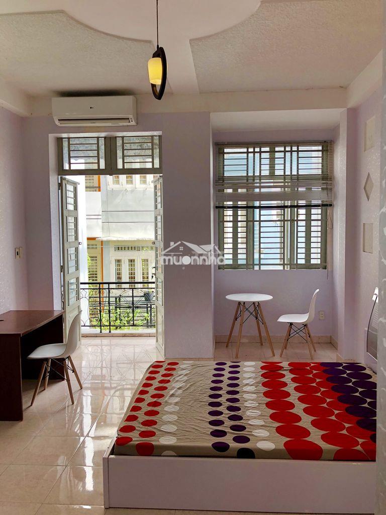 Phòng mới có nội thất, thoáng mát. 237 nguyễn văn đậu