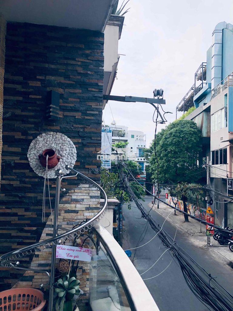 Phingf trọ 45m2 tầng căn góc 2 mặt tiền . có ban công . tầng 1 . - 4