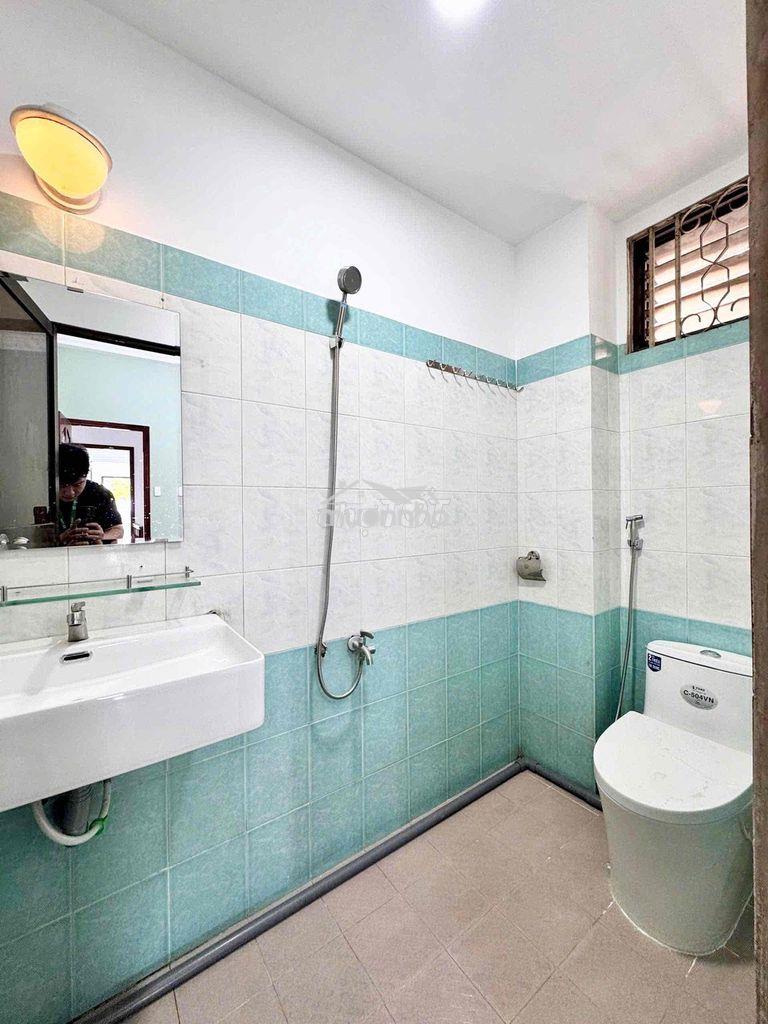 Cho thuê phòng studio cửa sổ trời giá rẻ tân phú cách đh văn hiến 200m - 4