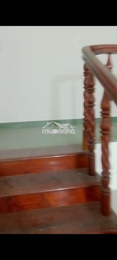 Nguyên tẩng 2 làm văn phòng - 2