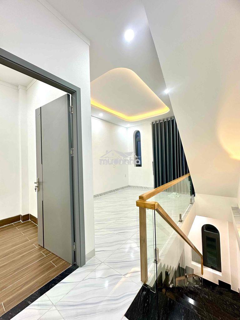 Cho thuê nhà mới 100% 3phòng ngủ sân đậu 2 ô tô hẻm lê hồng phong - 4
