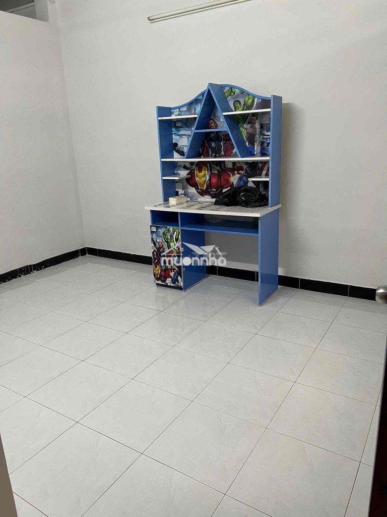 🟢 Nhà thuê trệt,lầu  4 x 11-3 pn,2 wc hẻm gần mt tạ quang bửu p2q8