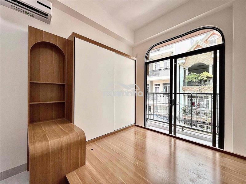 Cho thuê căn hộ mới xây ban công rộng full nội thất ngay cộng hòa - tâ