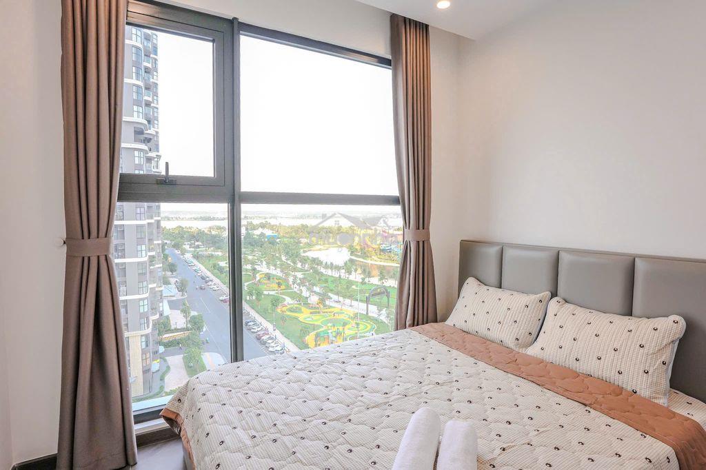Cho thuê căn hộ 3 ngủ tòa cao câp opus one vinhomes grand park - 4