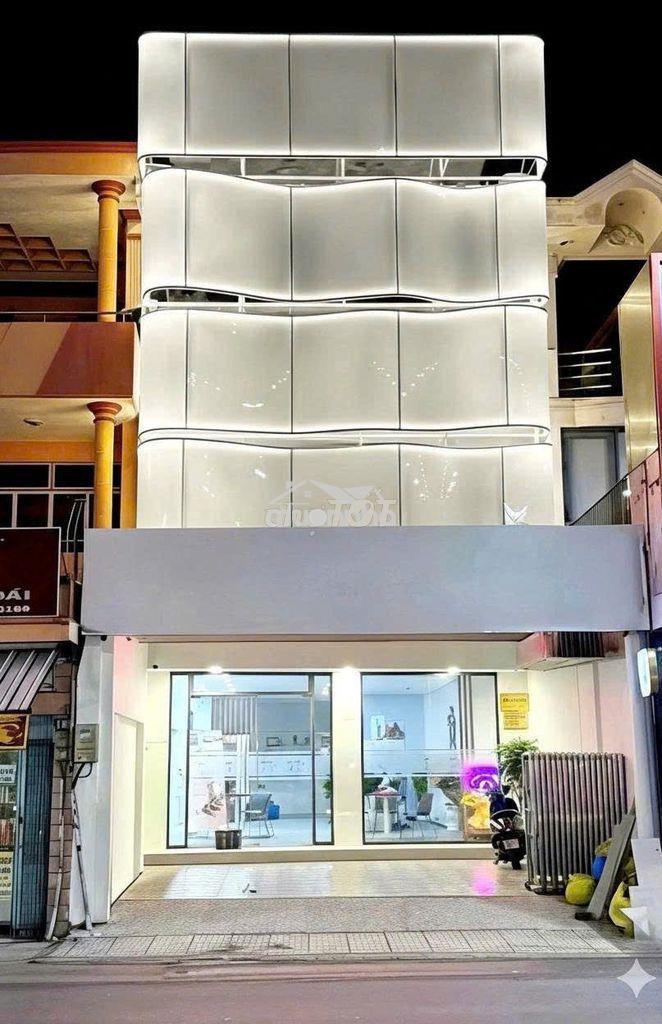 Siêu phẩm nhà mặt tiền mới 319a phan xích long, p2 ,q phú nhuận