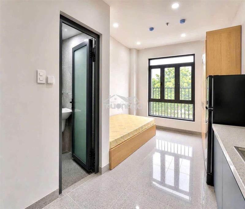 🔥Căn hộ full nội thất cửa sổ trời siêu thoáng#4x sát bên chợ thạch đà