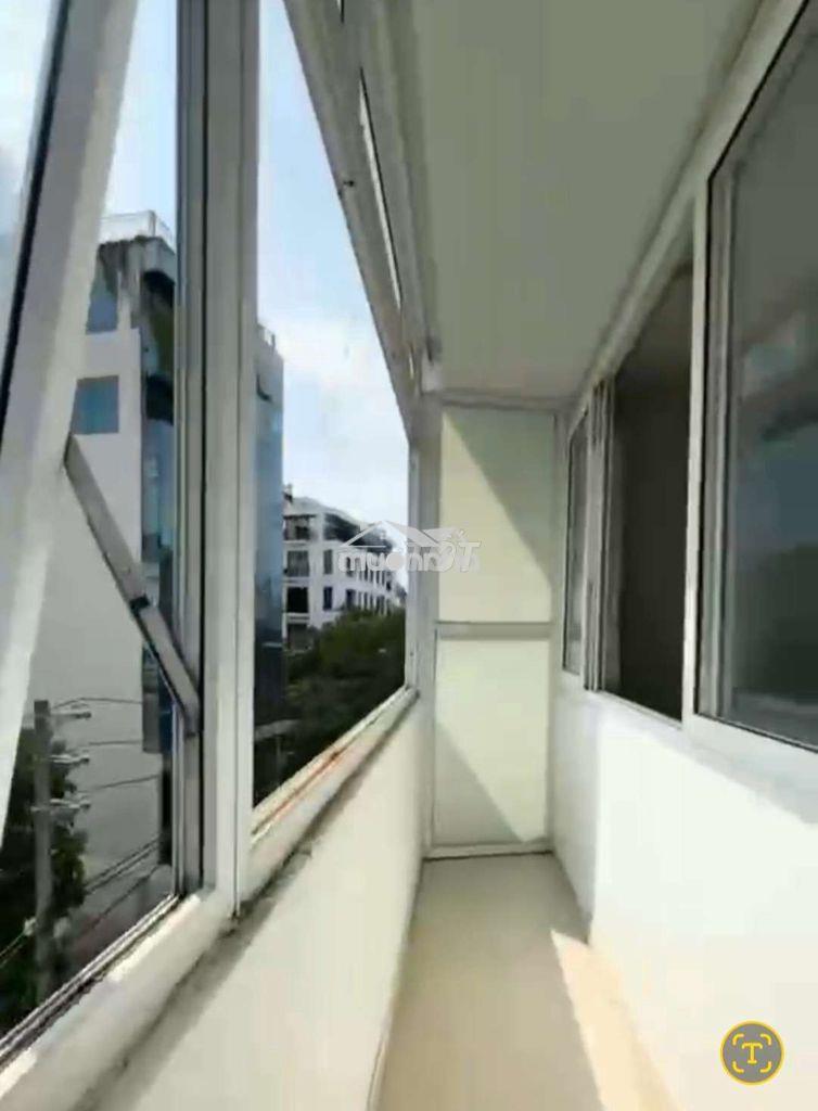 Pass gấp căn hộ 2pn, có ban công máy giặt, full nt chỉ 10.5tr - 3