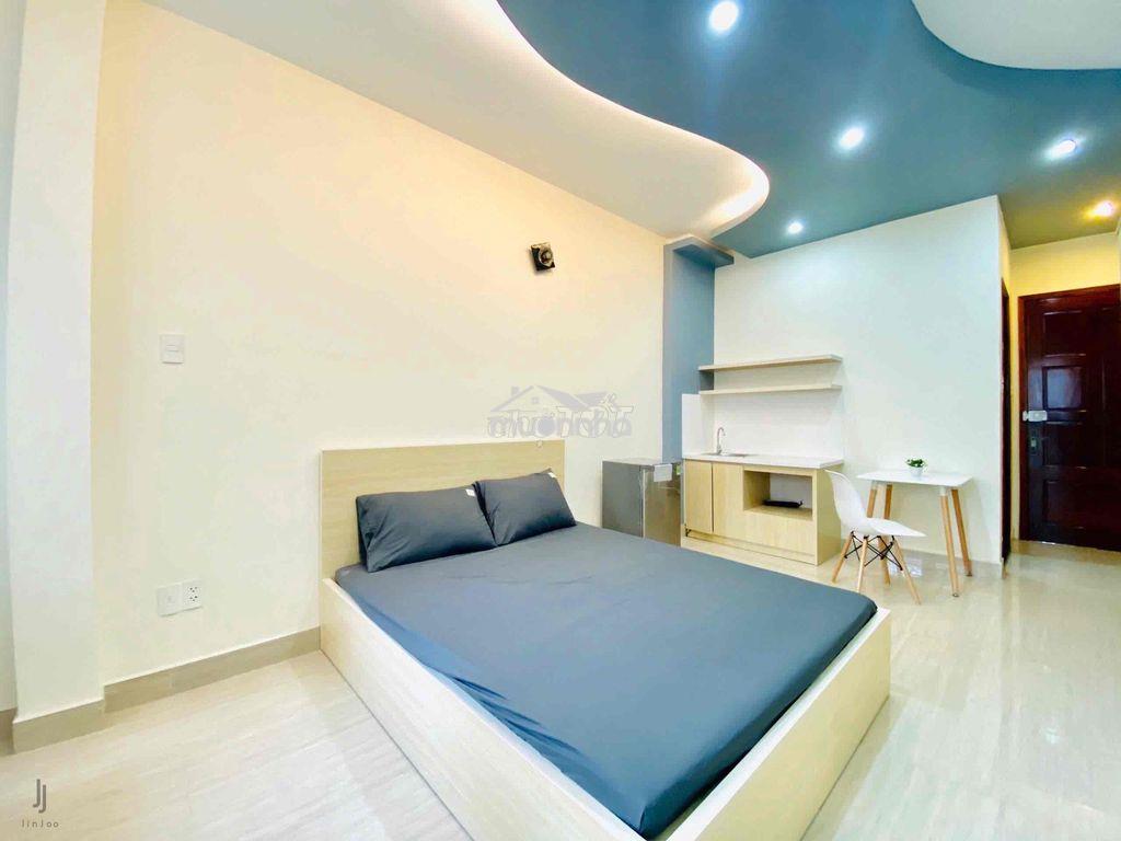 Thuê ngay studio ban công thoáng mát 35m2 sát bên chợ bà chiểu giáp q1 - 2