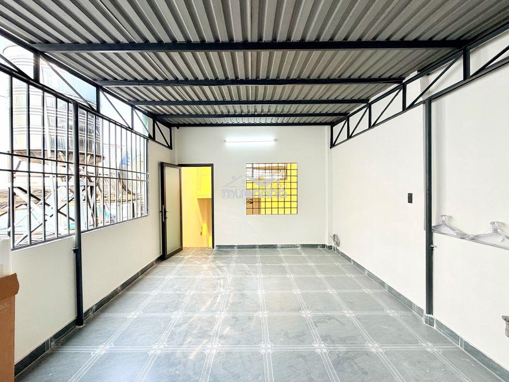 Cho thuê lâu dài nhà 553 phạm văn bạch, phường tân sơn - 3
