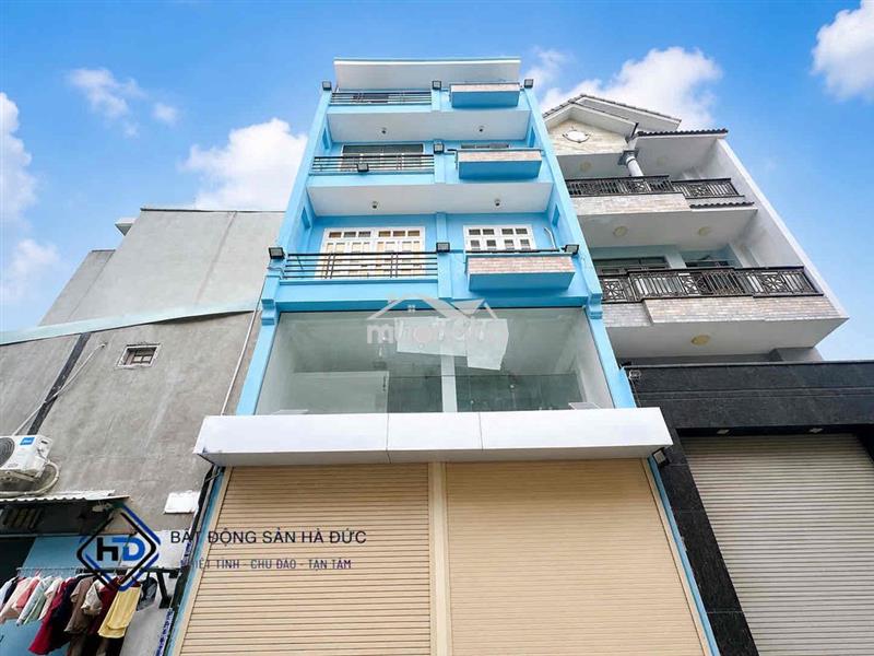 Nhà 4 lầu thoáng mát gần trường học lê văn thọ