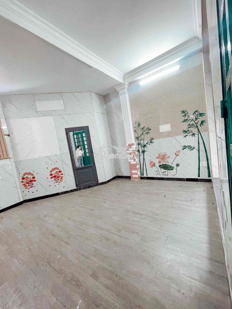 Nhà hxt vip 29/ đoàn thị điểm- dt 7,5x7m - 4pn -18tr - 3