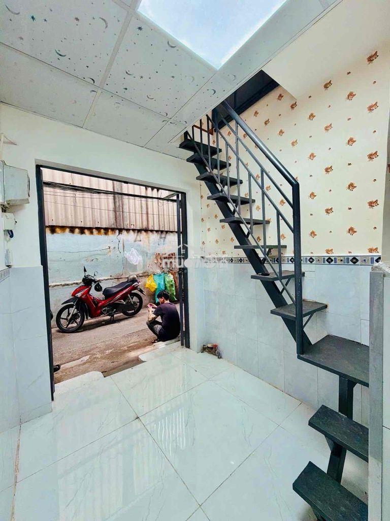 Nguyễn tất thành q.4 - 3