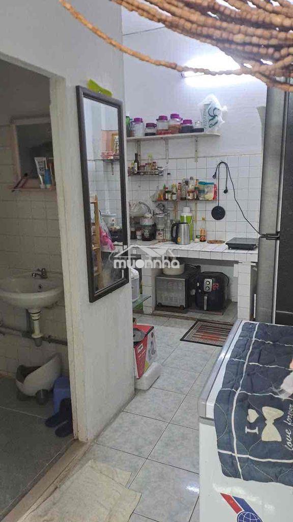 Bán chung cư 148 thống nhất 62m lầu 1 có 2pn . 1wc - 2