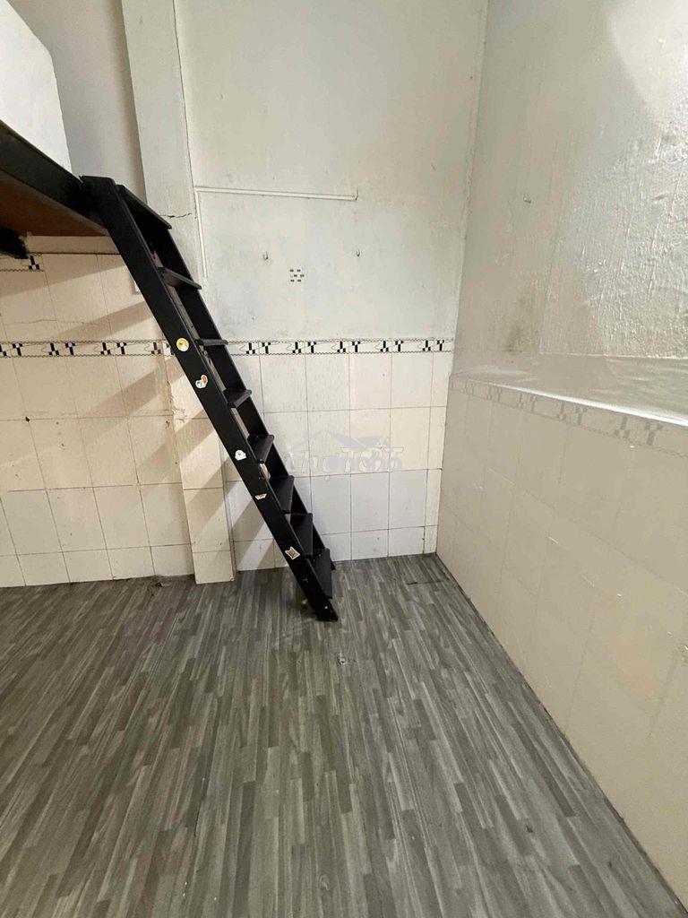 Nhà cho thuê 337 lê văn lương q7 gần siêu thị lotte mat - 2