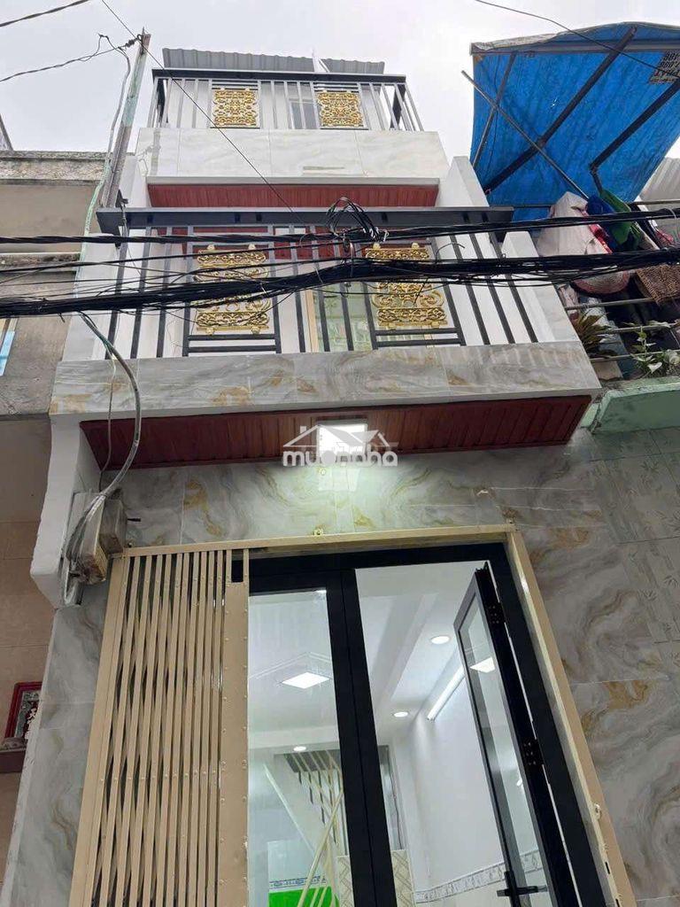 Nhà 4 phòng