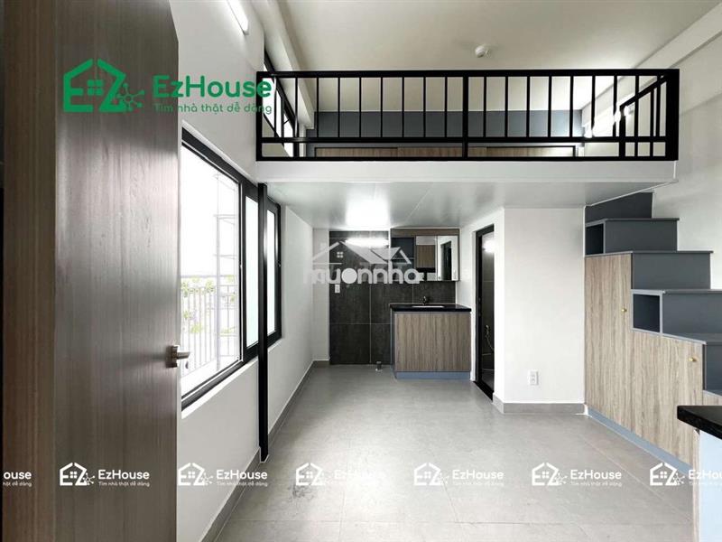 Giảm ngay 300k -  cách 300m qua chợ hiệp thành - có thang máy full nt