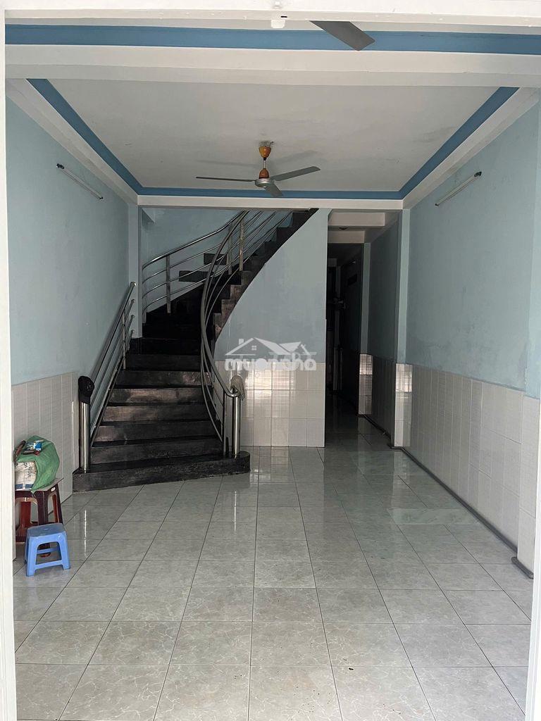 Cho thuê nhà tại đường âu cơ (gần ngã 3 bà quẹo)