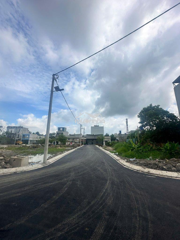 Đất dự án