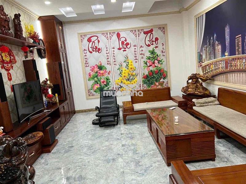 Nhà cho thuê phun nội thất như hình