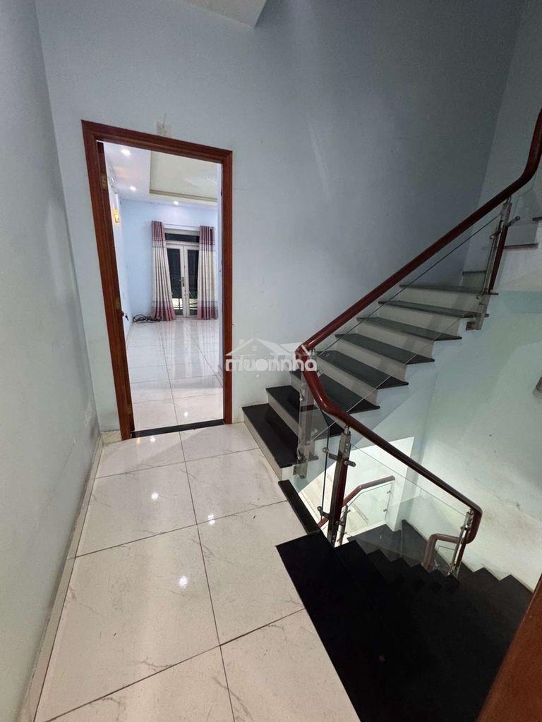 Nhà 4 tầng -60m2-ngay chợ da sà - giáp q6 gần aeon mall tên lửa - hxh - 3