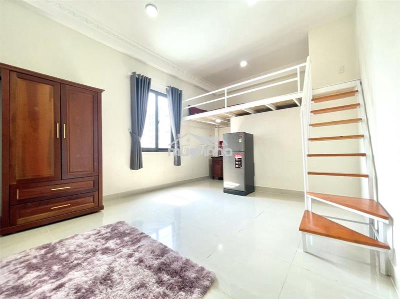 Phòng 25m2 gác lững gần đầm sen đh văn hiến