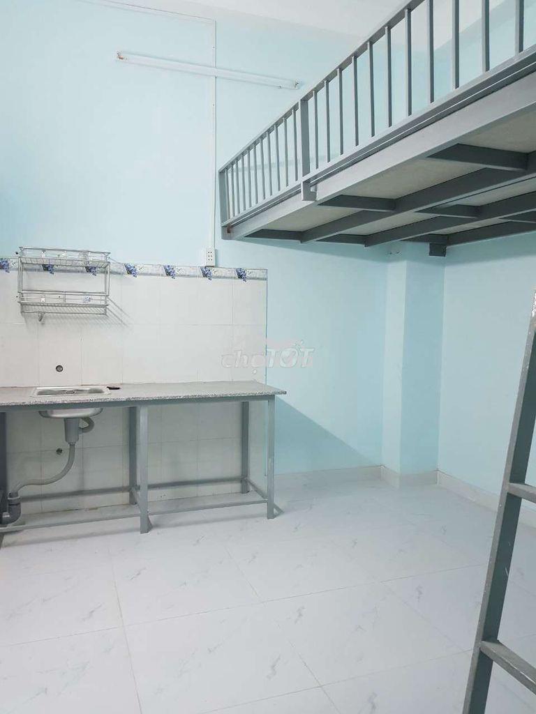 Phòng trọ 20m2, gác lửng. đường huỳnh văn nghệ, p.15, q. tân bình. - 2