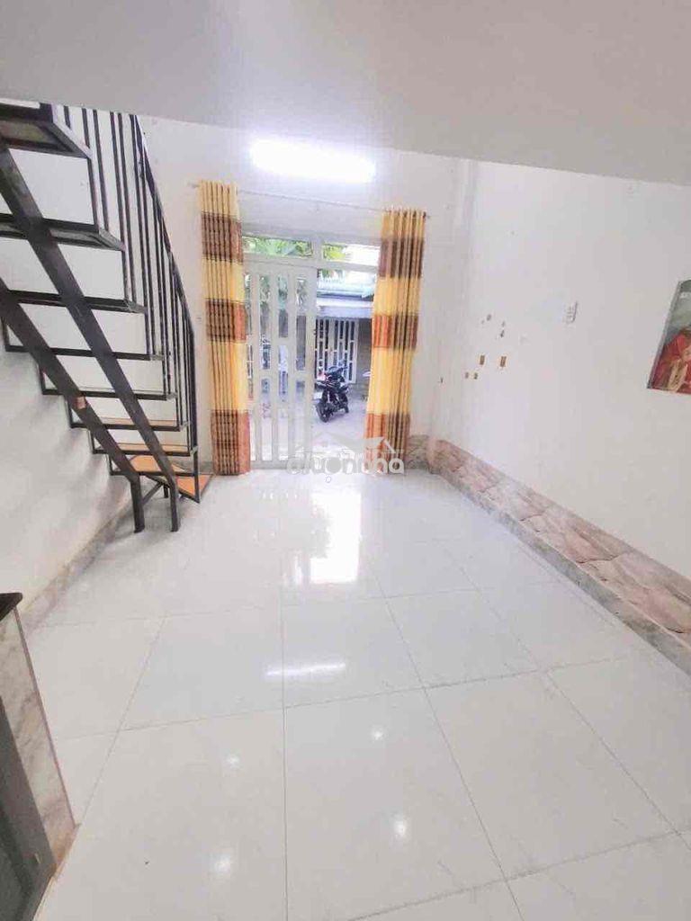 Nhà công nhân ngay ponchen đất sạch đường ô tô nhà gác đúc bao đẹp - 2