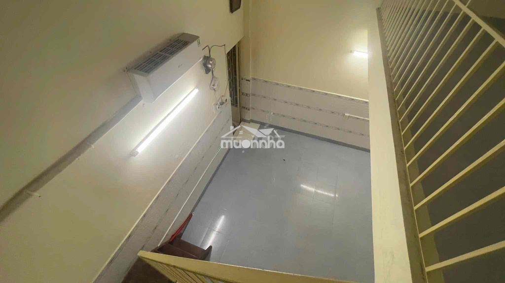 Bán nhà 90/ vũ tùng - chợ bà chiểu, gần q1 ngang 4,75m, 51m2 - 4