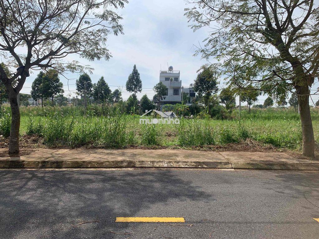 Giảm giá bán nền đường trục chính vào sài gòn village đẹp - 4