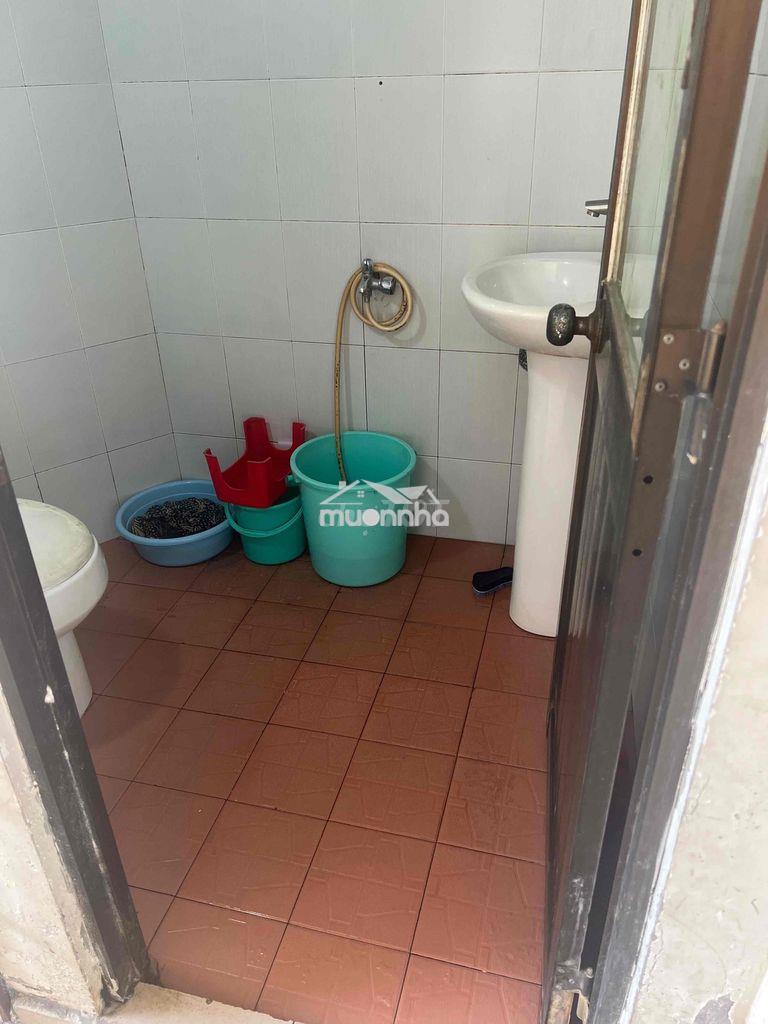 Gđ phòng nhỏ như hình cho thuê - 4