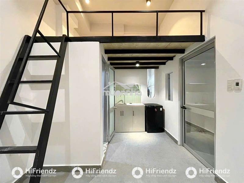 Chdv có gác mới xây ngay đầm sen, đh văn hiến đầy đủ nội thất giáp q11