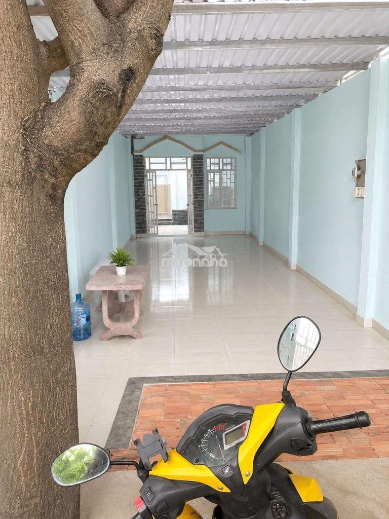Nhà có sân đậu 2oto đường số 2 trường thọ gần kha vạn cân, ở+làm kho