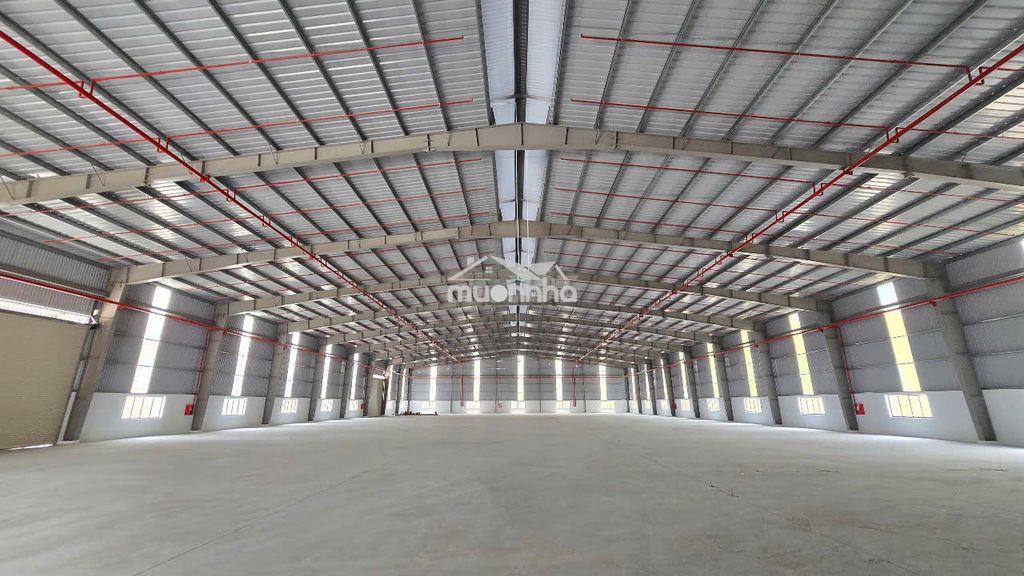 Xưởng 3200m2 ngay kcn nam tân uyên pccc tự động , g.tờ đầy đủ ,s.x 24h - 3