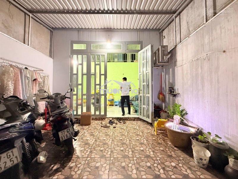 Bán nhà đường dht31, hiếm nhất khu vực, dòng tiền tốt