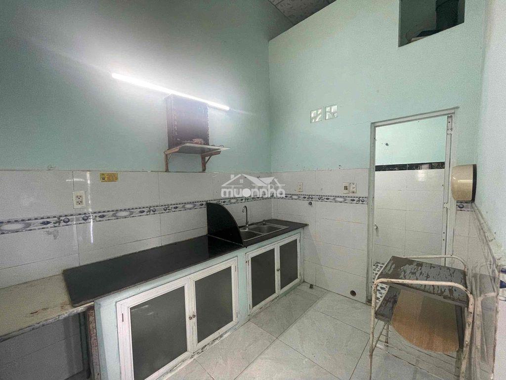 Nhà nguyên căn mặt tiền đường số 8 lò lu - 2