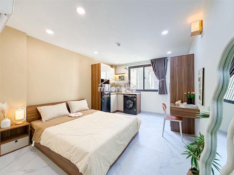 Chính chủ cho thuê căn hộ studio mới toanh - ban công - máy giặt riêng