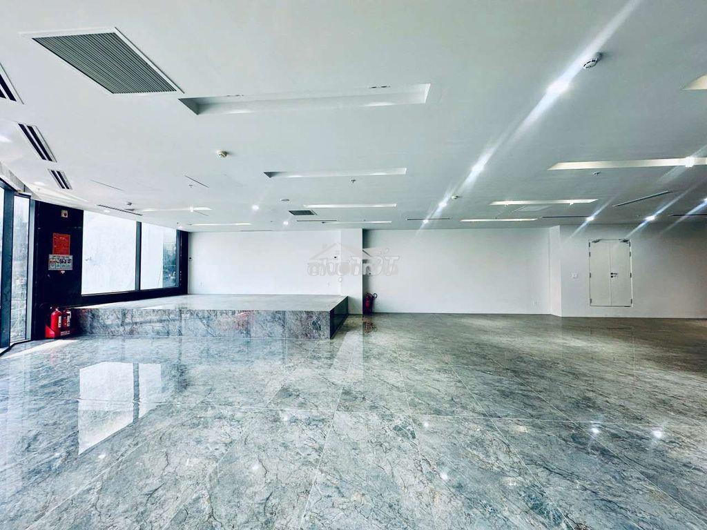 ​Cho thuê tòa nhà 8x30m hoàng hoa thám - 1 hầm 7 tầng - giá 95tr - 2