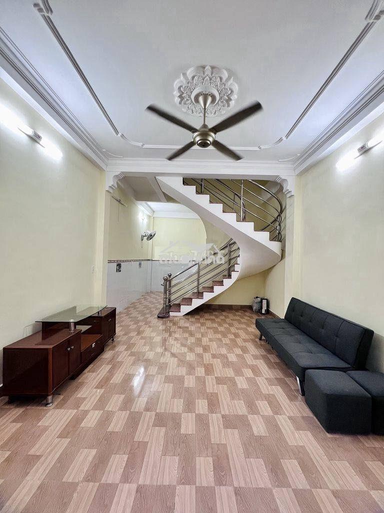 Cho thuê nhà 2 lầu đường lâm văn bền, giá chỉ 12 triệu/th - 2