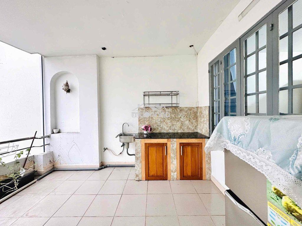 Phòng tách bếp, ban công lớn đường huỳnh tấn phát, phú thuận, q7 - 4