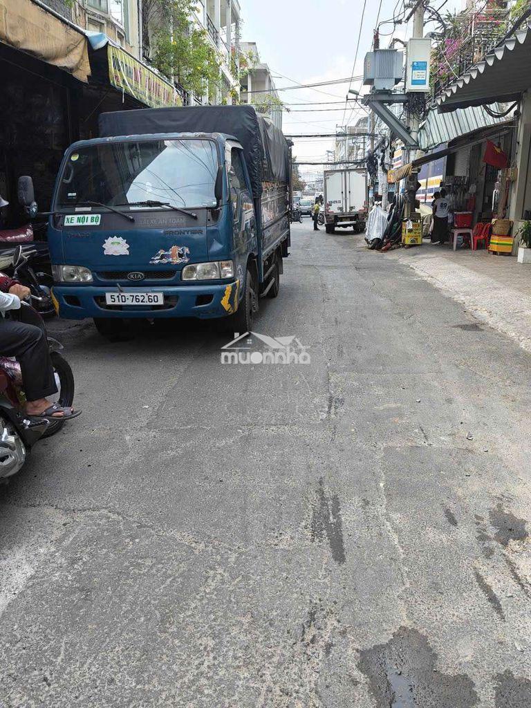 Bán căn hộ tầng trệt, mặt tiền kinh doanh  chợ tân bình 
