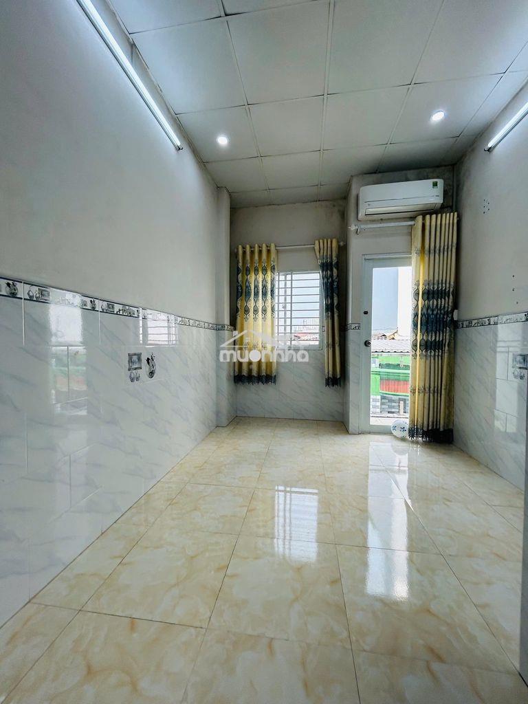 Nhà tôn đản q4- hẻm 4m- 4 lầu đúc- dtsd 57m2- chỉ 2 tỷ nhỉnh - 2